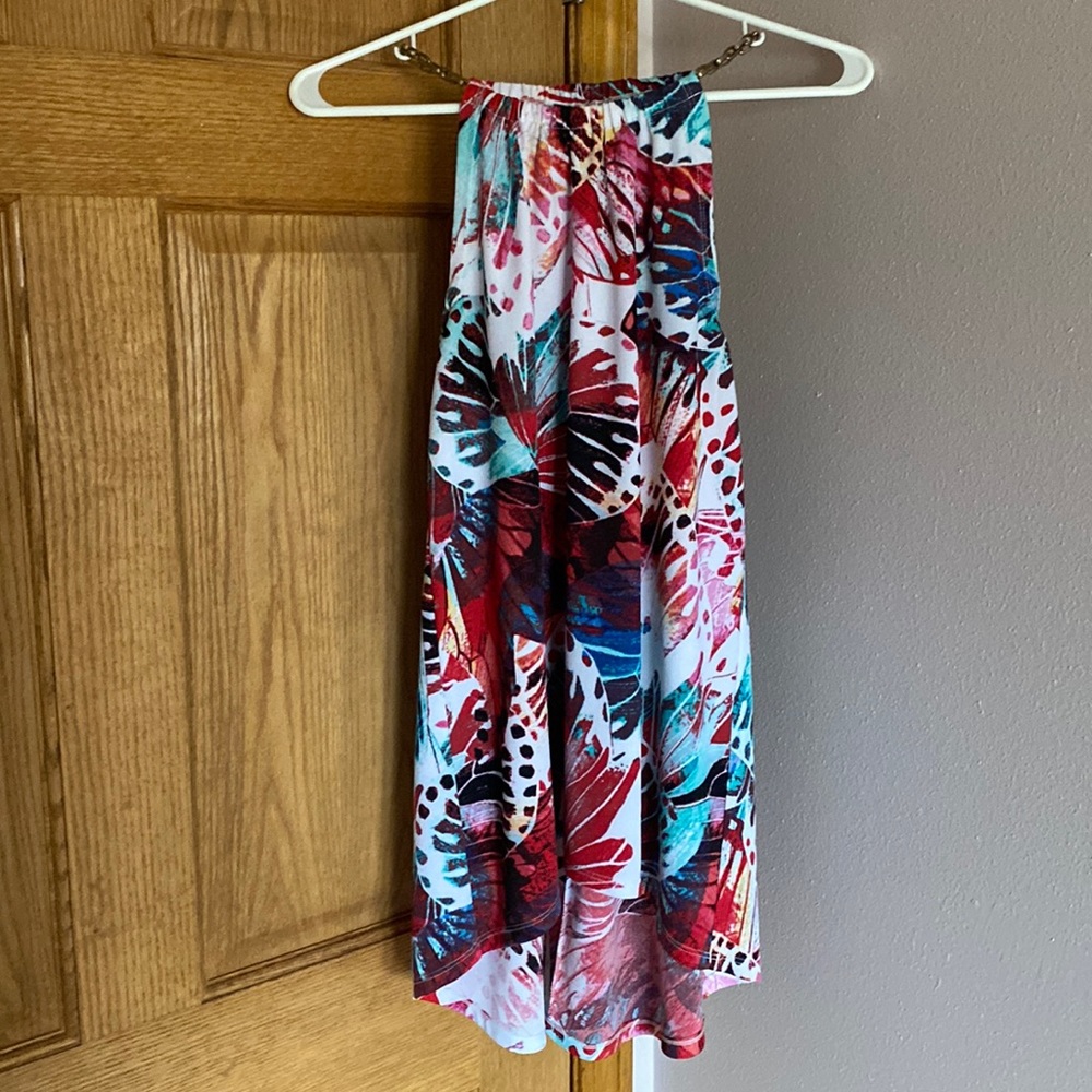 ESSENTIALS by MILANO brightly colored designer top in size small
